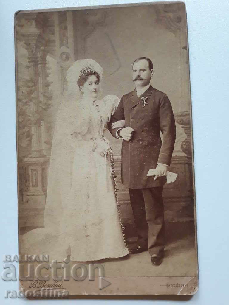 Photo cardboard wedding couple V. Reverend