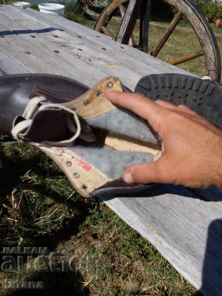 Old Sportprom Shoes - 7 Old Sportprom Shoes - 7