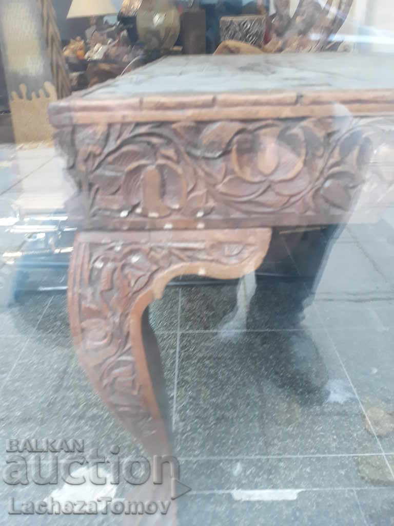 Ένα εξαιρετικά όμορφο ακριβό τραπέζι - 5 Ένα εξαιρετικά όμορφο ακριβό τραπέζι - 5
