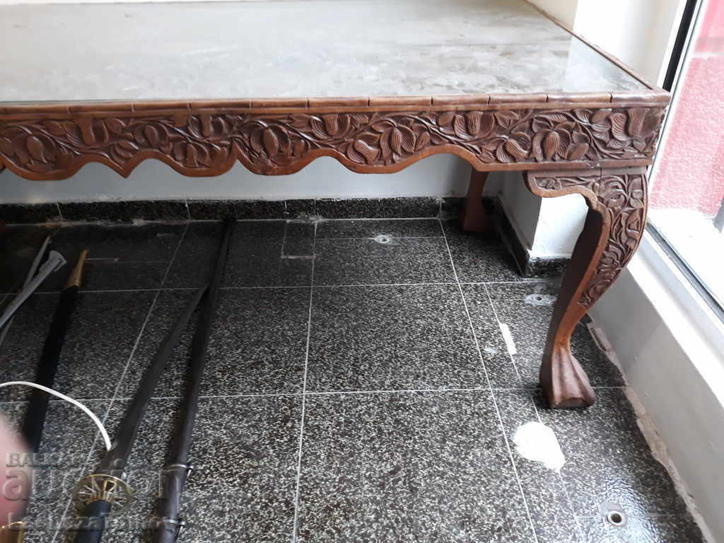 Ένα εξαιρετικά όμορφο ακριβό τραπέζι - 6 Ένα εξαιρετικά όμορφο ακριβό τραπέζι - 6