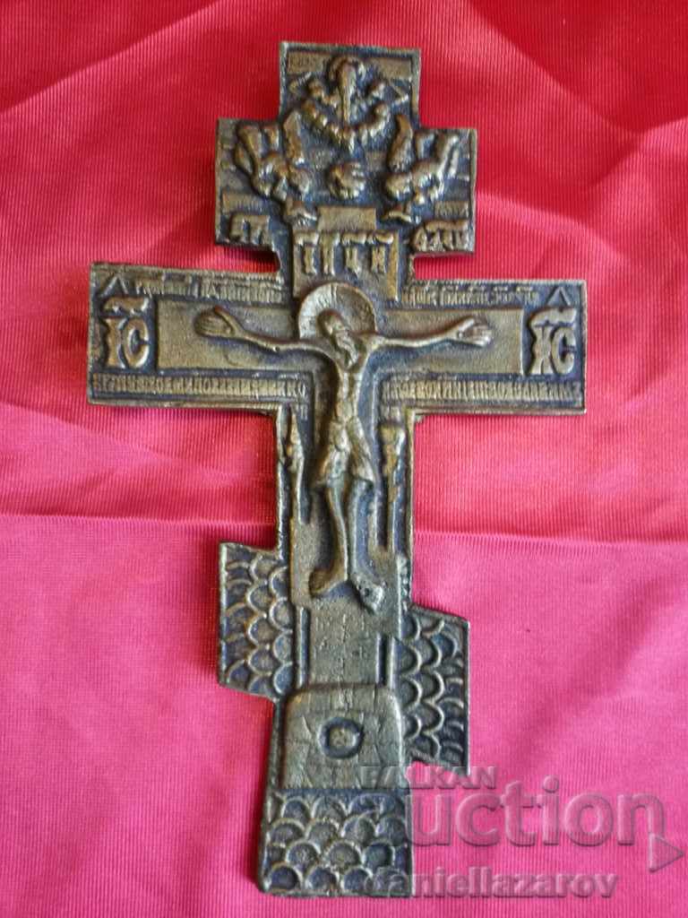 Cruce de bronz vechi rusă mare