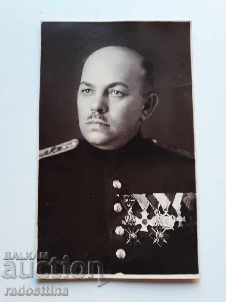 Стара снимка царски офицер ордени