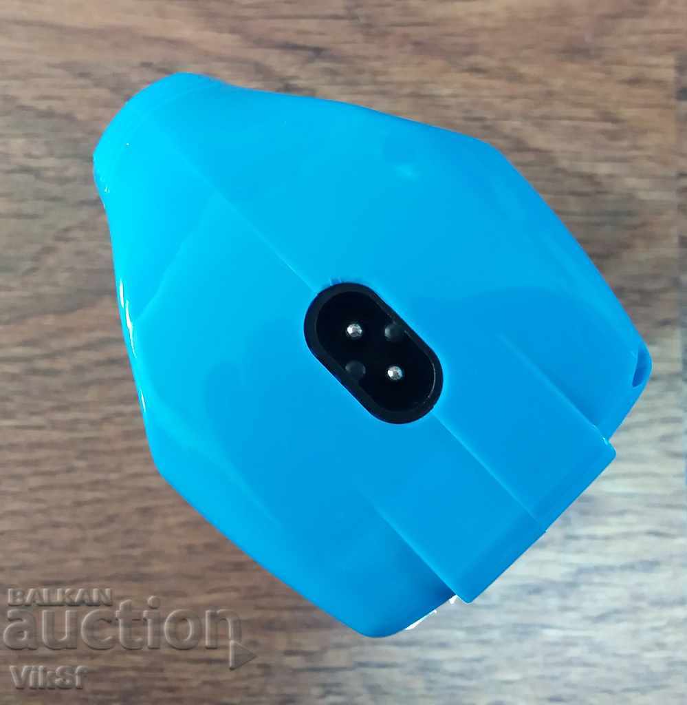 Delivery of YAJIA YJ-2823 Rechargeable LED Flashlight