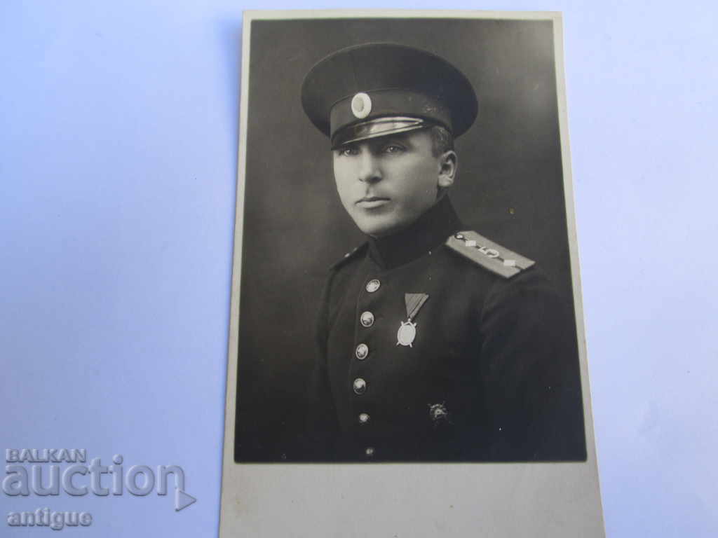 Auction  OLD SHOOTING MILITARY UNIFORM PAGONS ORDER