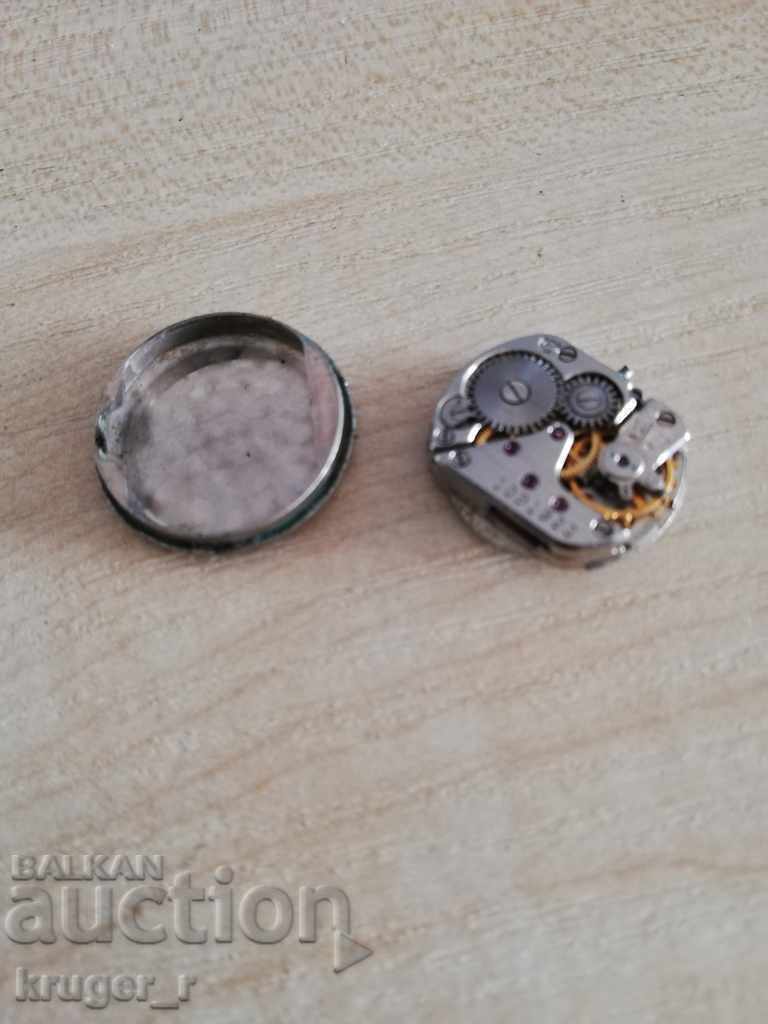 Livrarea Mașină de scris dintr-un ceas rar ERA