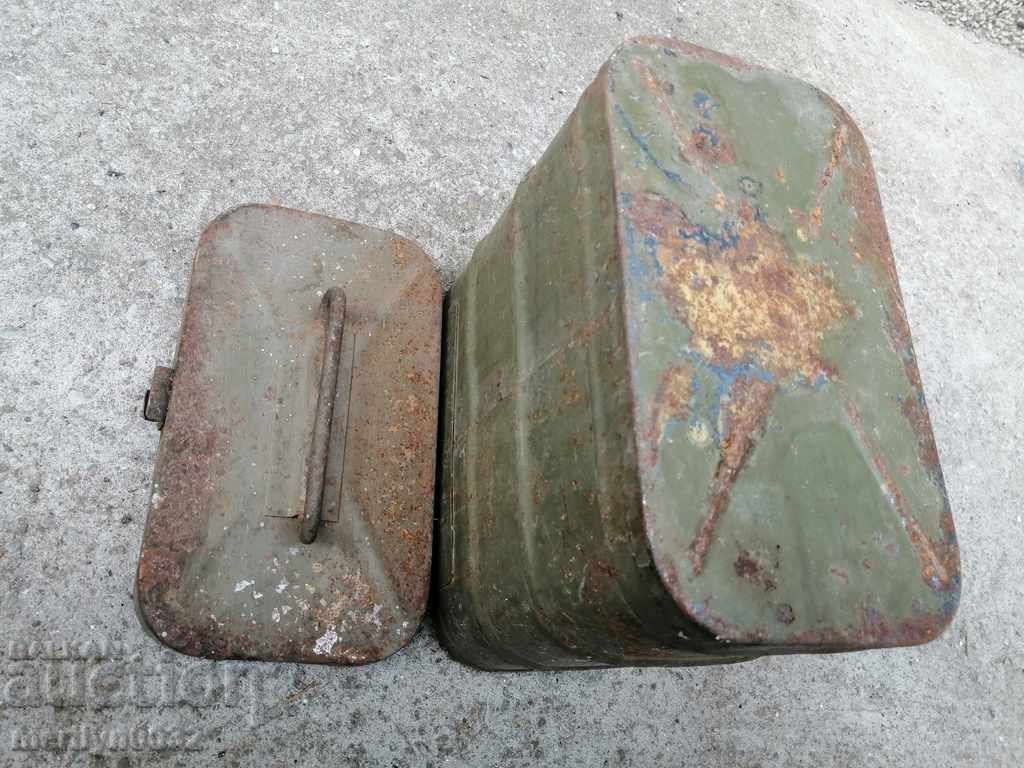 Army Metal Box World War II Box WW2 - 7 Army Metal Box World War II Box WW2 - 7