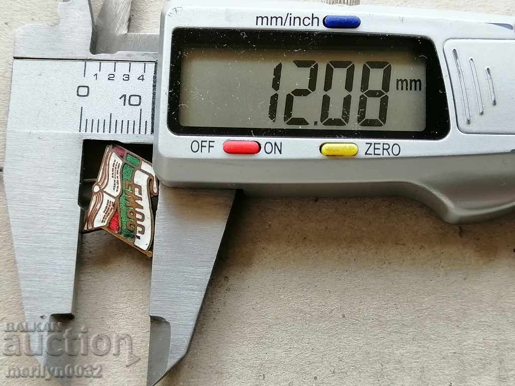 EMOS Medal Badge Badge - 5 EMOS Medal Badge Badge - 5