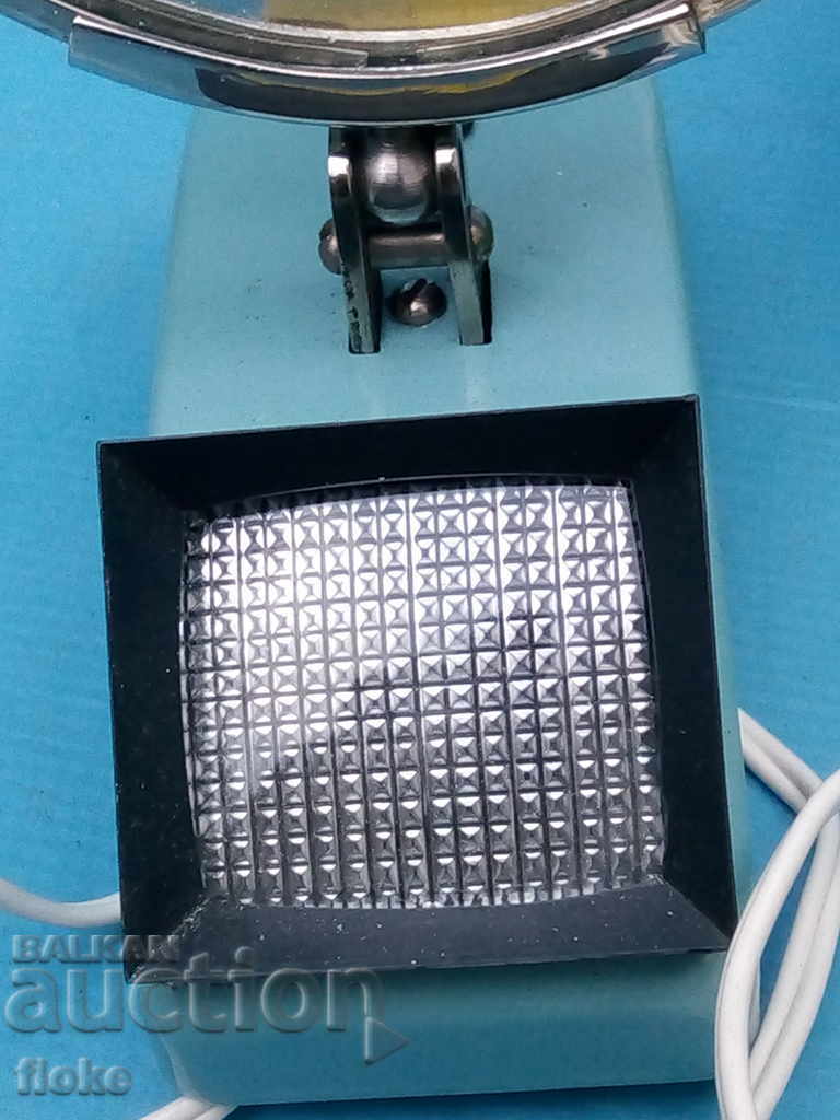 Delivery of Backlit mirror-old Delivery of Backlit mirror-old