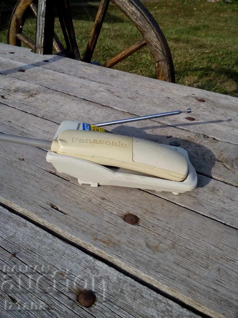 Old Panasonic phone with price 6.00 BGN | € 3.07 Old Panasonic phone with price 6.00 BGN | € 3.07