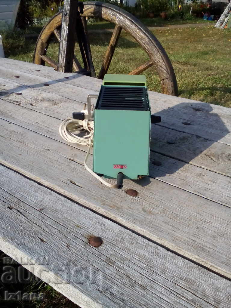 Delivery of Old projector, Predom Profil projector Delivery of Old projector, Predom Profil projector