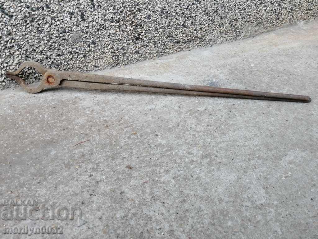Forging pliers wrought iron tool with price 56.00 BGN | € 28.63