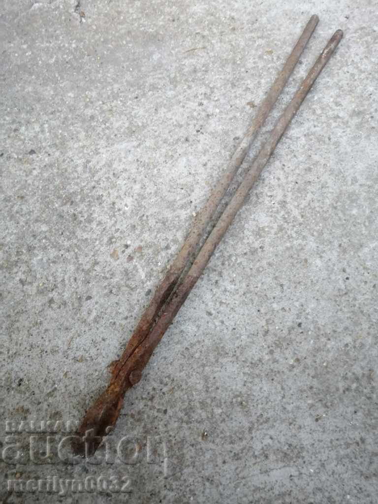 Blacksmith's tongs wrought iron tool - 5 Blacksmith's tongs wrought iron tool - 5