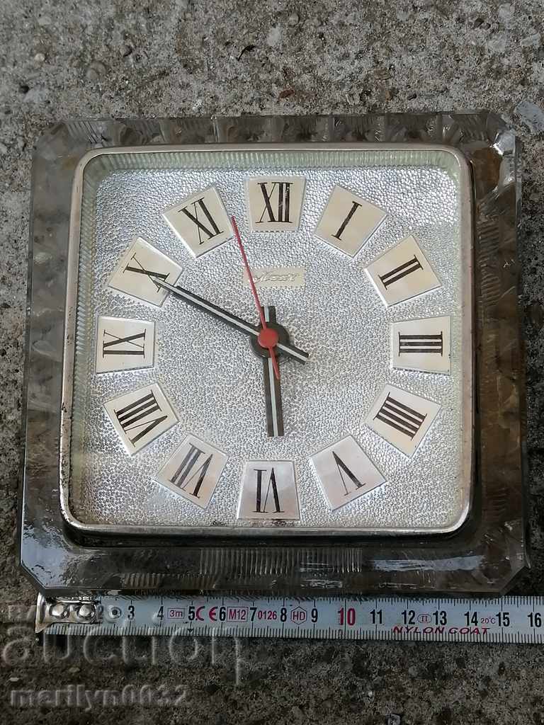 Old Desktop Clock Lighthouse Alarm Clock with price 43.00 BGN | € 21.99 Old Desktop Clock Lighthouse Alarm Clock with price 43.00 BGN | € 21.99