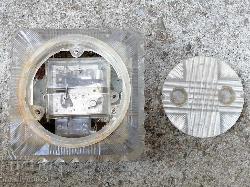 Old Desktop Clock Lighthouse Alarm Clock - 7 Old Desktop Clock Lighthouse Alarm Clock - 7