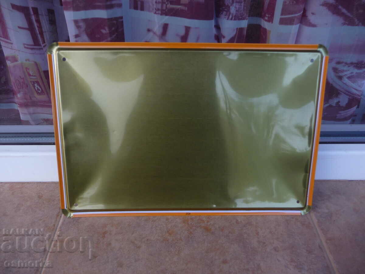 Delivery of Metal plate inscription message for peace beauty prosperity Delivery of Metal plate inscription message for peace beauty prosperity