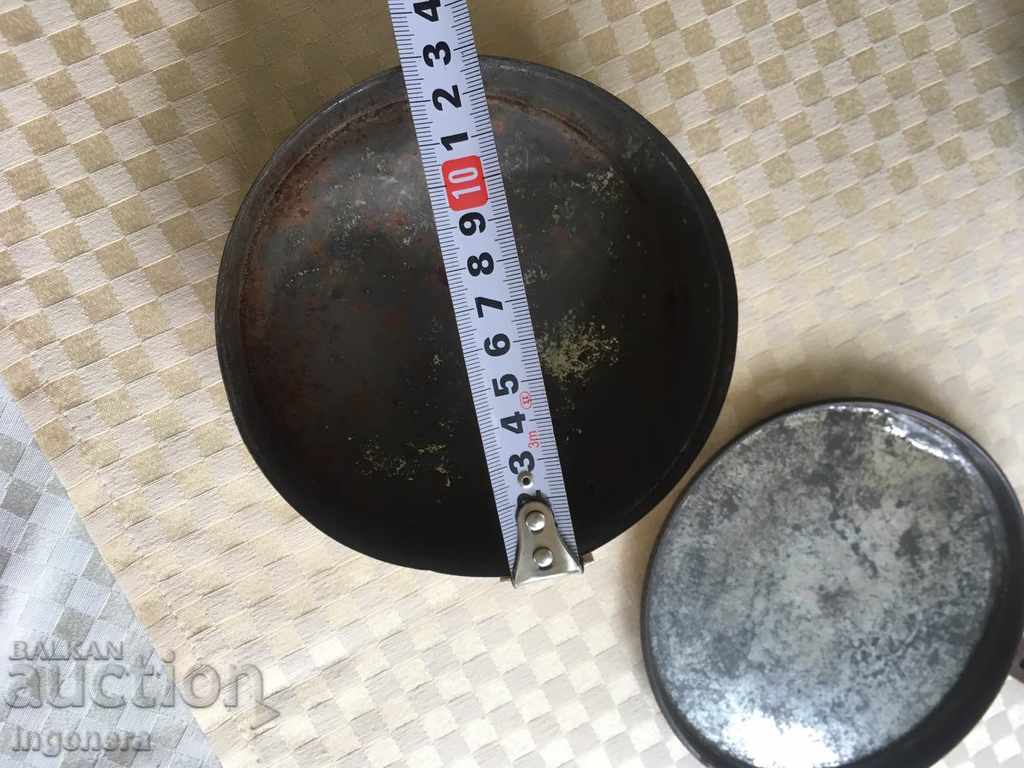 Auction BOX TAHAN HALVA METAL FROM EARLY SOCIALISM Auction BOX TAHAN HALVA METAL FROM EARLY SOCIALISM