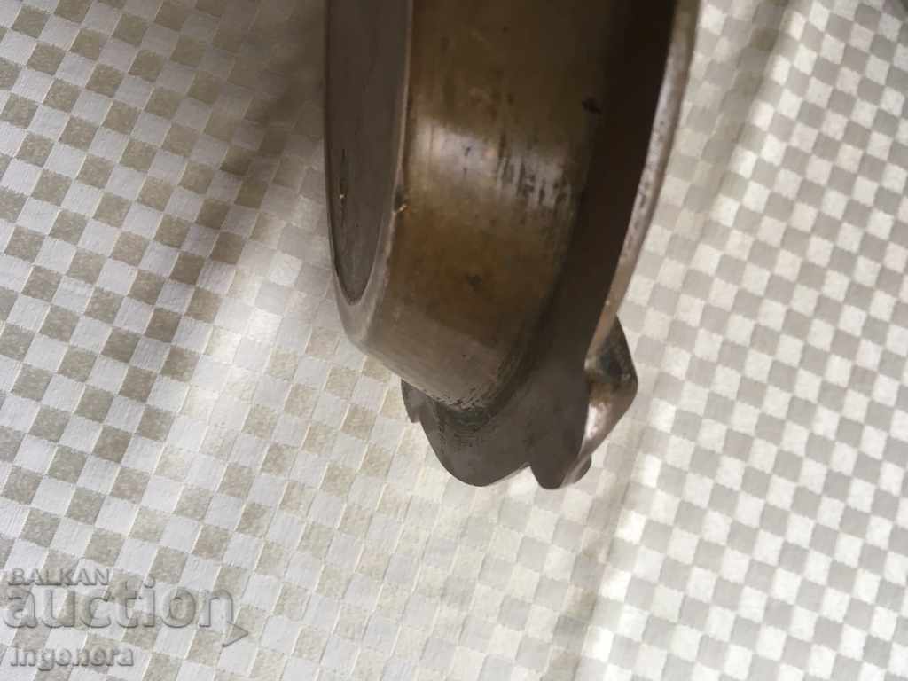 Ashtray large relief bronze, brass-950 gr - 5 Ashtray large relief bronze, brass-950 gr - 5