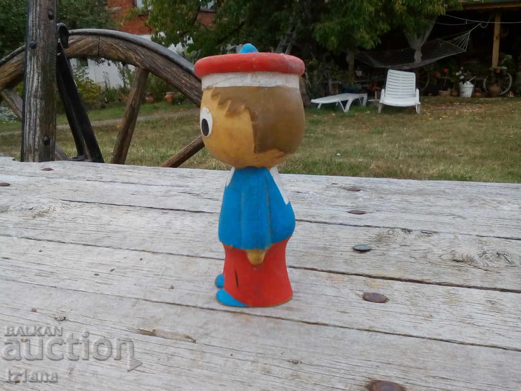 Old rubber sailor with price 6.00 BGN | € 3.07