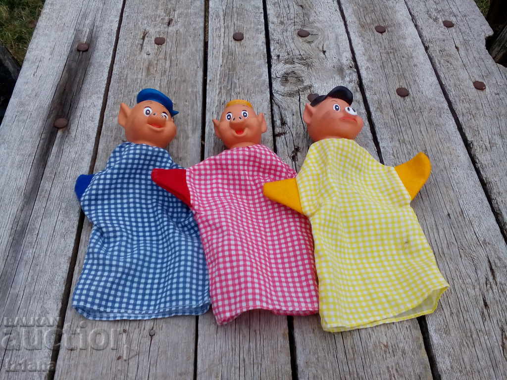Old dolls for puppet theater, The Three Little Pigs