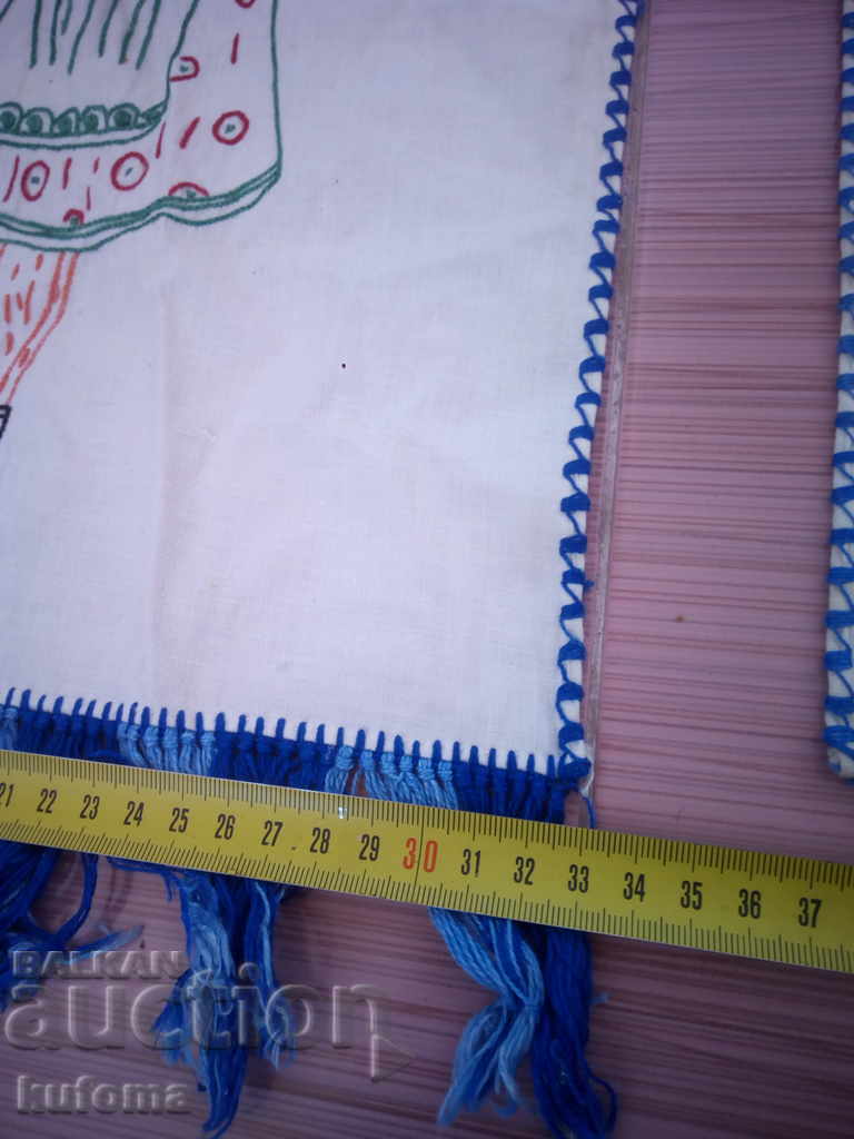 Hand embroidered carriage - 5