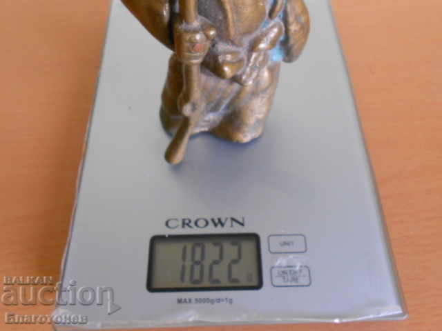 Auction Bronze plastic statuette of Borimeter Auction Bronze plastic statuette of Borimeter