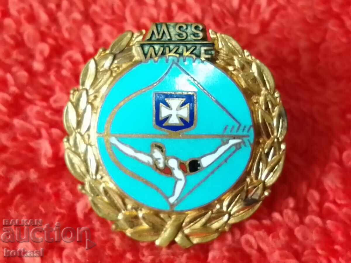 Доставка на Стара спортна значка на винт Стрелба с лък Доставка на Стара спортна значка на винт Стрелба с лък