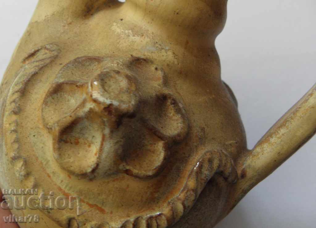 old pitcher, krondir, jug with price 85.99 BGN | € 43.97 old pitcher, krondir, jug with price 85.99 BGN | € 43.97