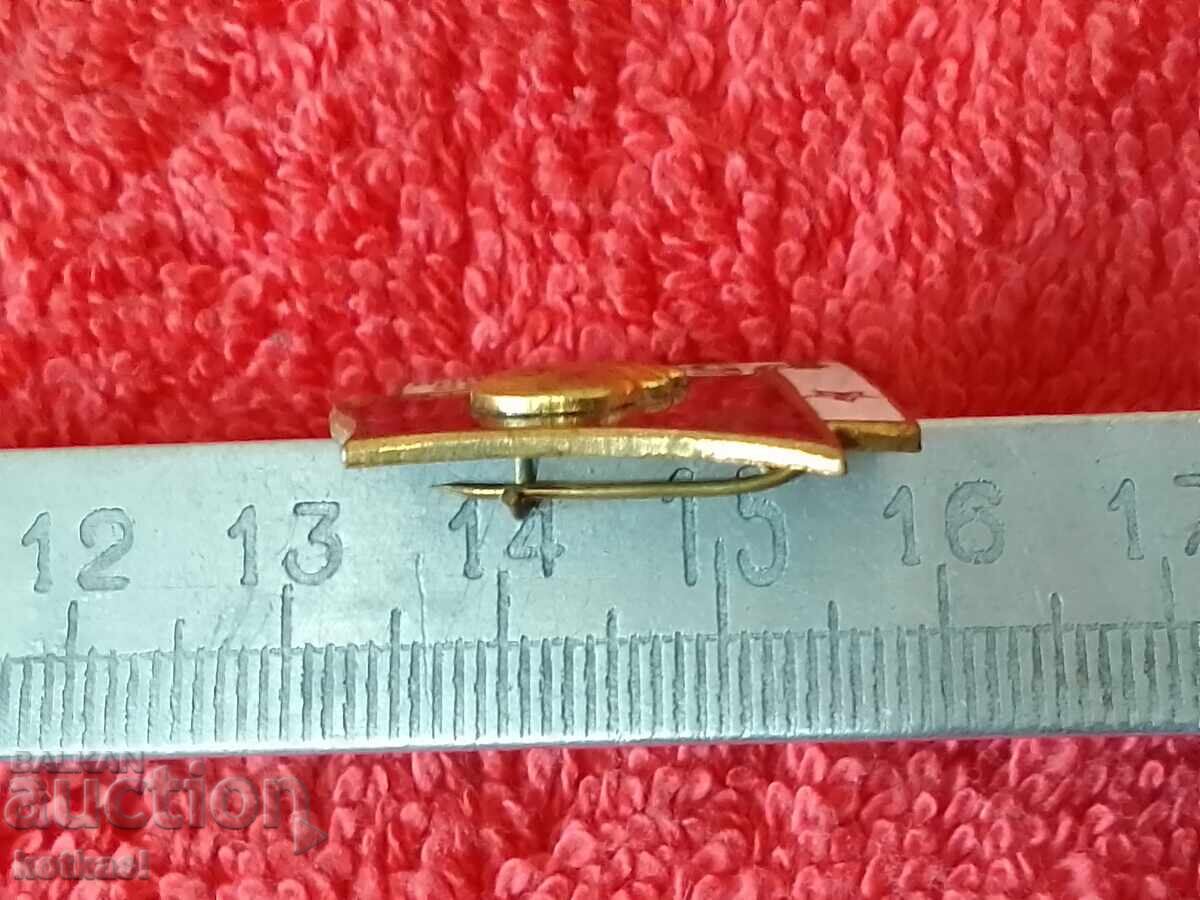 Auction Old massive bronze enamel badge 50 years OCTOBER LENIN Auction Old massive bronze enamel badge 50 years OCTOBER LENIN