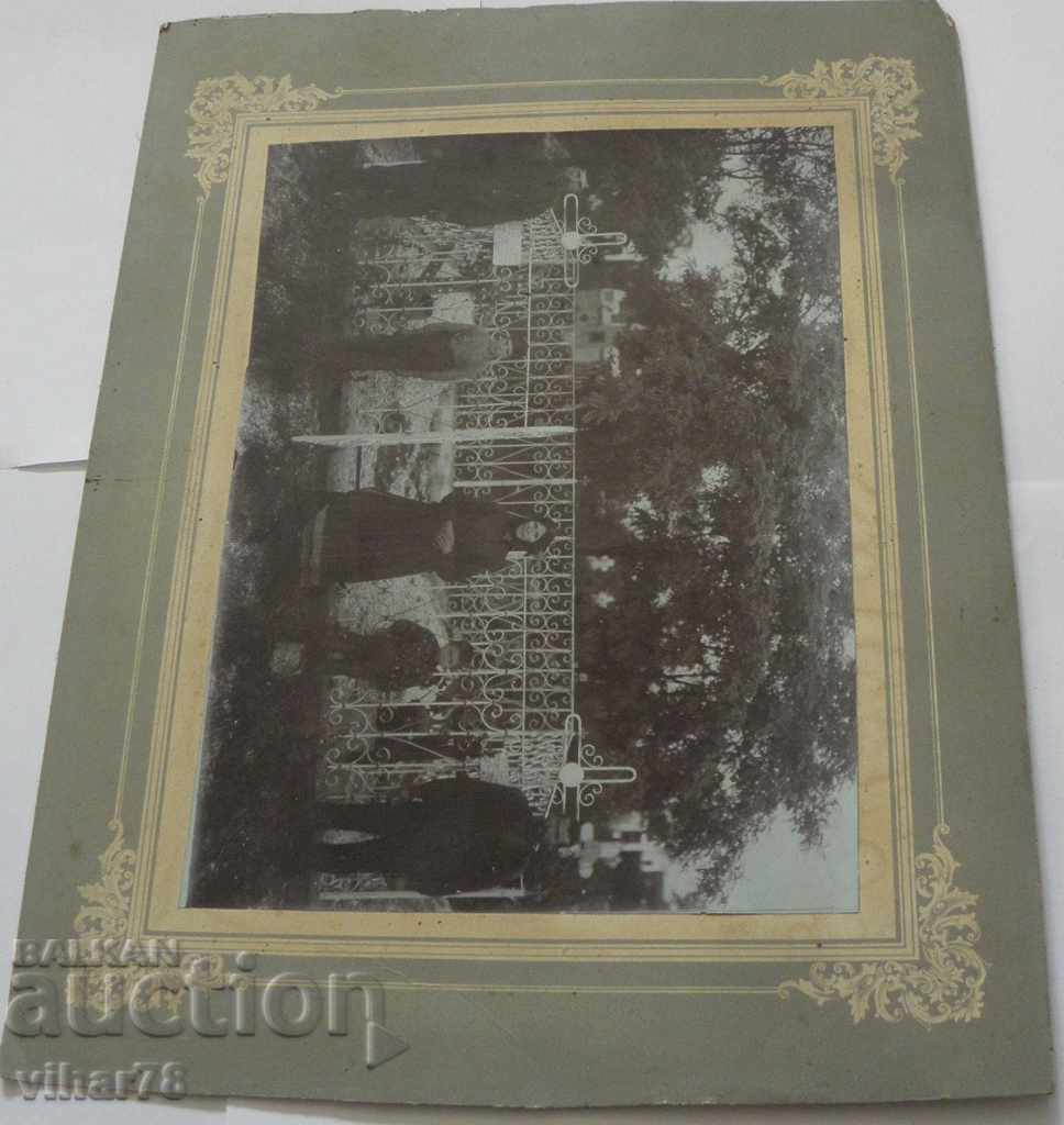 STAR PICTURE DEBEL CARTON with price 29.99 BGN | € 15.33 STAR PICTURE DEBEL CARTON with price 29.99 BGN | € 15.33