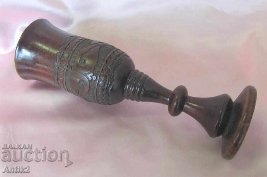 20 Art Deco Wooden Vase, Glass massive with price 140.00 BGN | € 71.58