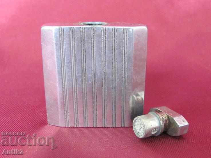 Auction 30s Mini Bottles for D.R.G.M Germany perfume Auction 30s Mini Bottles for D.R.G.M Germany perfume