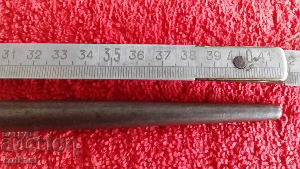 Delivery of Old large massat grinder marks Delivery of Old large massat grinder marks