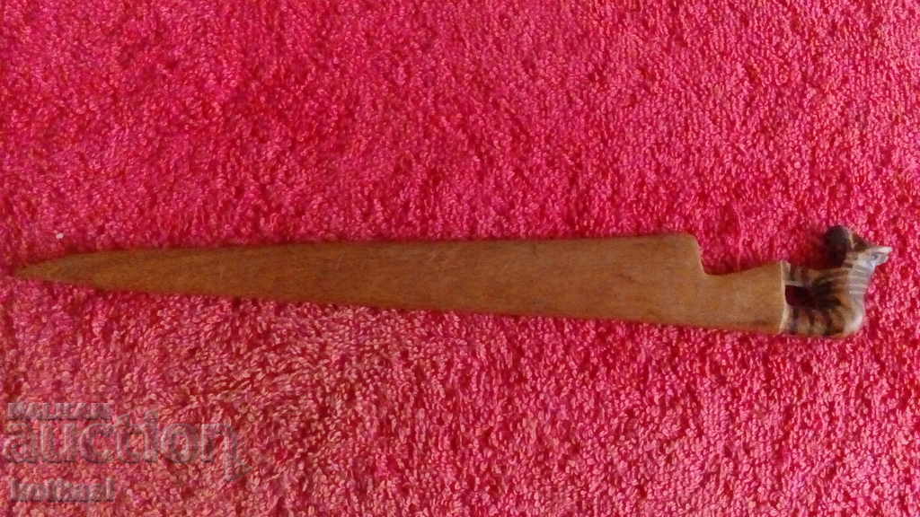 Delivery of Old knife paper carving envelopes letters zebra handmade