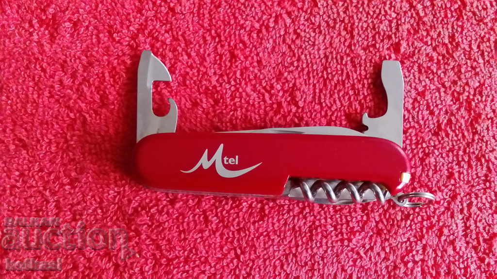 Delivery of Old pocket knife large with saw VICTORINOX OFFICIER SUISSE Delivery of Old pocket knife large with saw VICTORINOX OFFICIER SUISSE