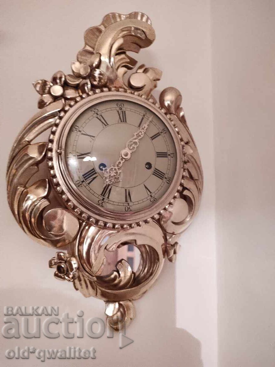 Аукцион Стенен часовник, красива интериорна вещ