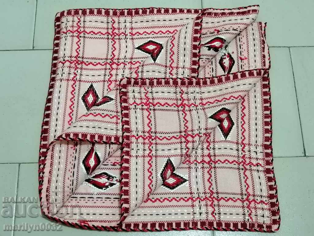 Auction Old embroidered cardboard, tablecloth, millet, Bulgarian embroidery Auction Old embroidered cardboard, tablecloth, millet, Bulgarian embroidery