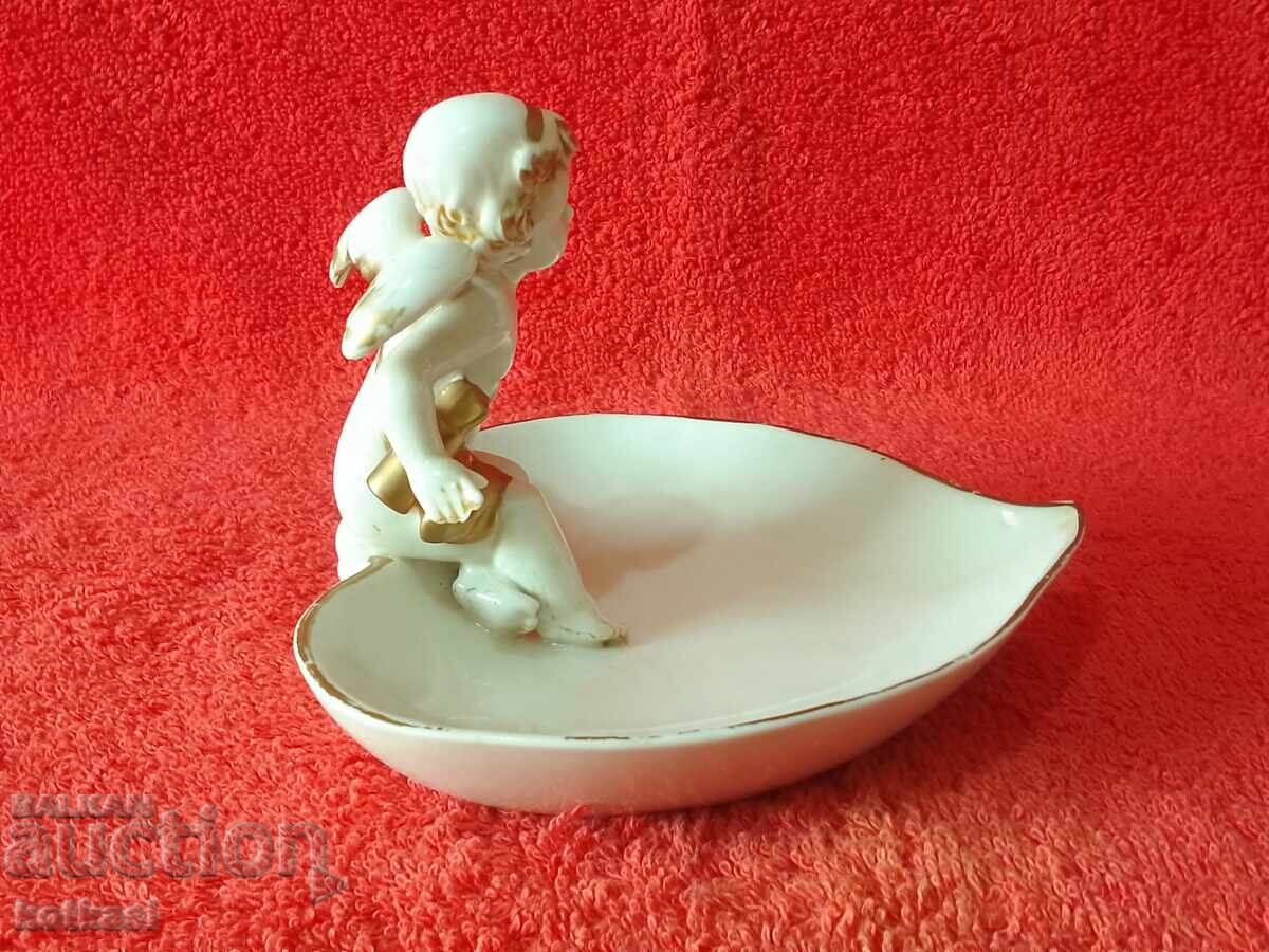 Delivery of Old porcelain figure Angel Heart gold edging Delivery of Old porcelain figure Angel Heart gold edging