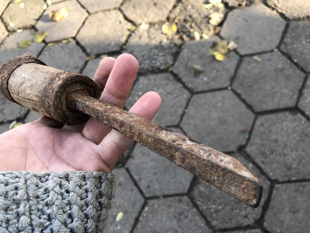 Delivery of 10175. ANCIENT FORGED JOURNAL Delivery of 10175. ANCIENT FORGED JOURNAL