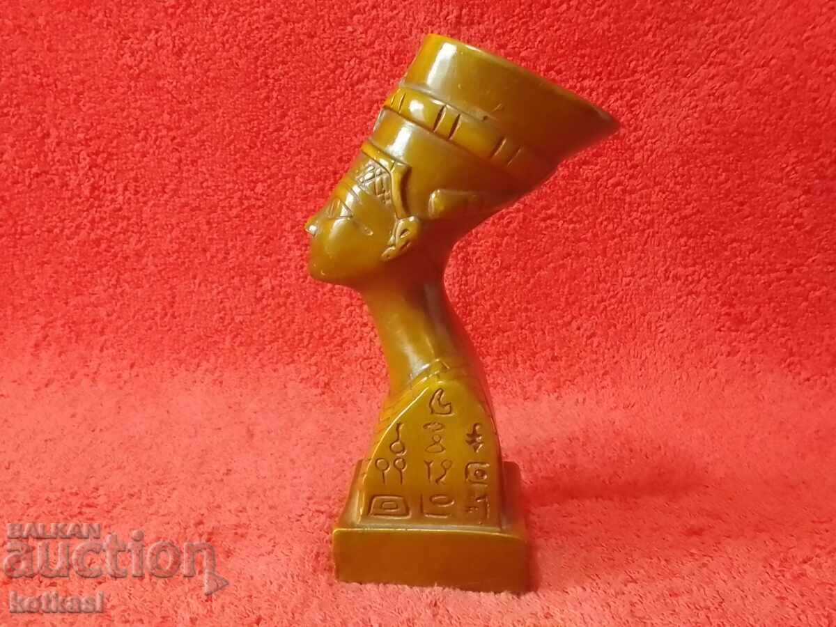 Old massive solid bust head Egypt woman Nefertiti - 5 Old massive solid bust head Egypt woman Nefertiti - 5