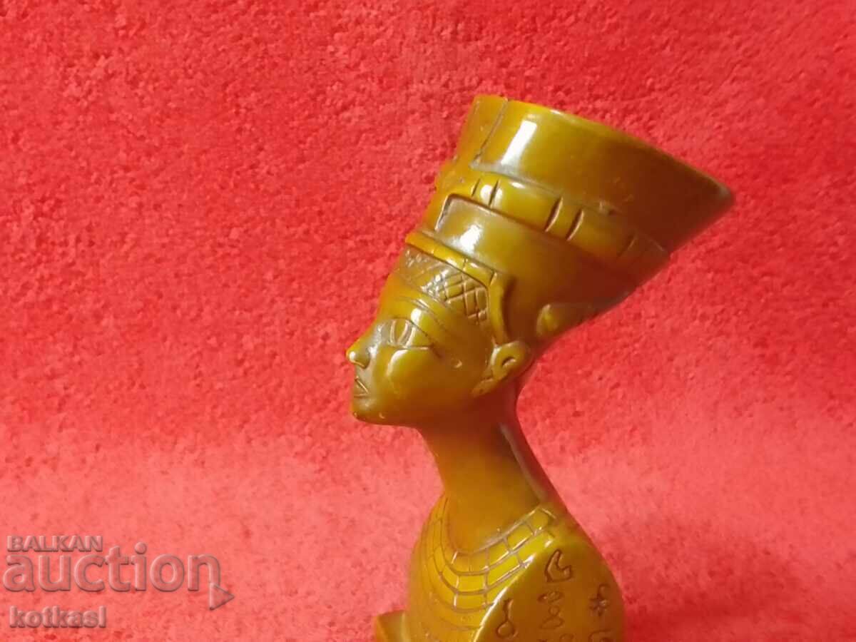 Old massive solid bust head Egypt woman Nefertiti - 6 Old massive solid bust head Egypt woman Nefertiti - 6