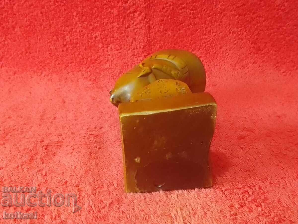 Old massive solid bust head Egypt woman Nefertiti - 7 Old massive solid bust head Egypt woman Nefertiti - 7