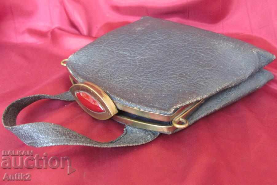 30s Art Deco Ladies Leather Bags Germany with price 114.00 BGN | € 58.29 30s Art Deco Ladies Leather Bags Germany with price 114.00 BGN | € 58.29