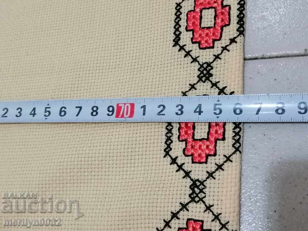 Auction Old embroidered cardboard, tablecloth, millet, Bulgarian embroidery Auction Old embroidered cardboard, tablecloth, millet, Bulgarian embroidery
