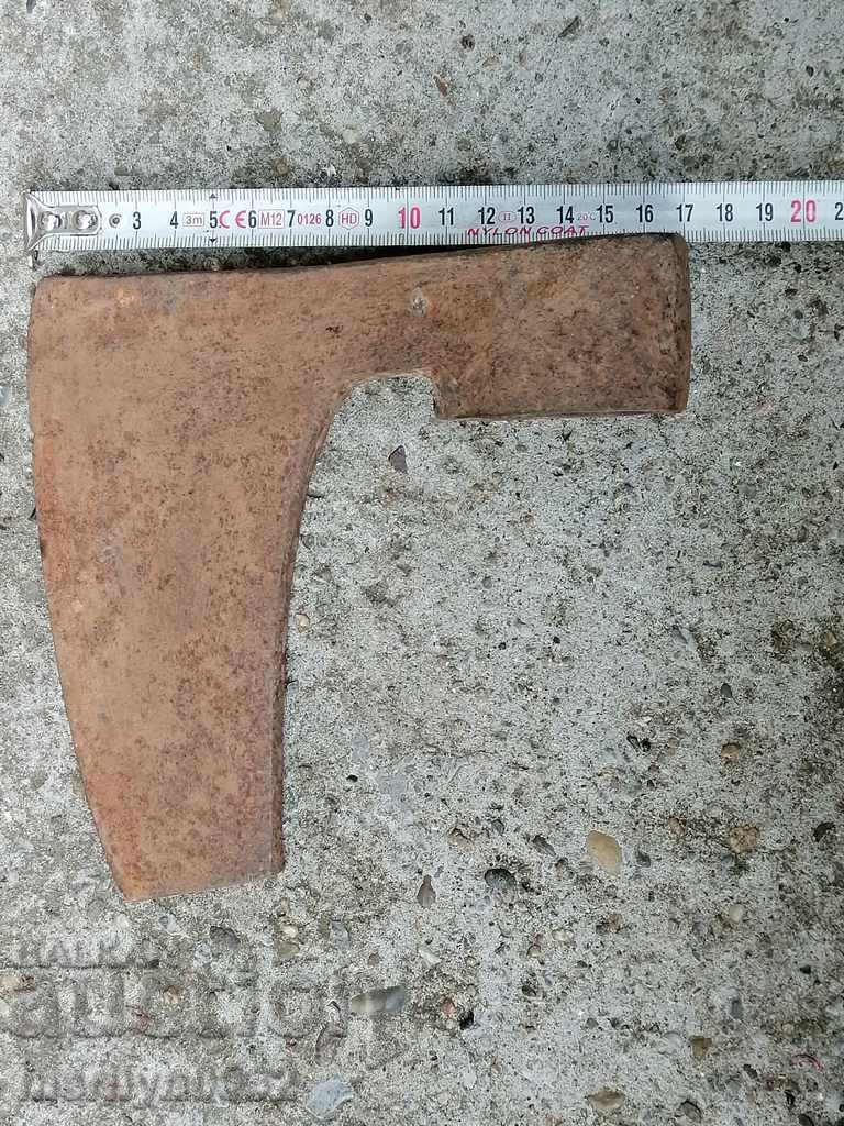 Delivery of Old ax ax ax without a scraper wrought iron blade Delivery of Old ax ax ax without a scraper wrought iron blade