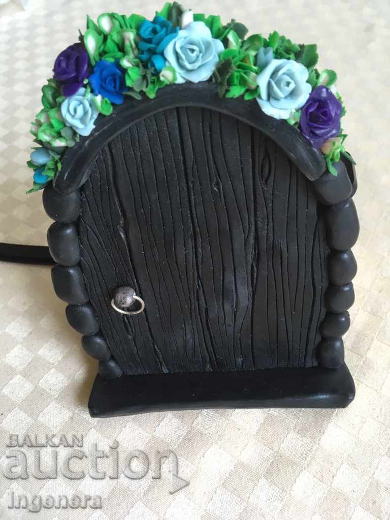 Auction FAY Clay COTTLE DOOR MANUFACTURING Auction FAY Clay COTTLE DOOR MANUFACTURING