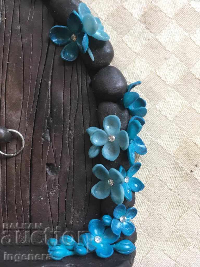 Auction FAY'S HOUSE DOOR HAND MANUFACTURING clay Auction FAY'S HOUSE DOOR HAND MANUFACTURING clay