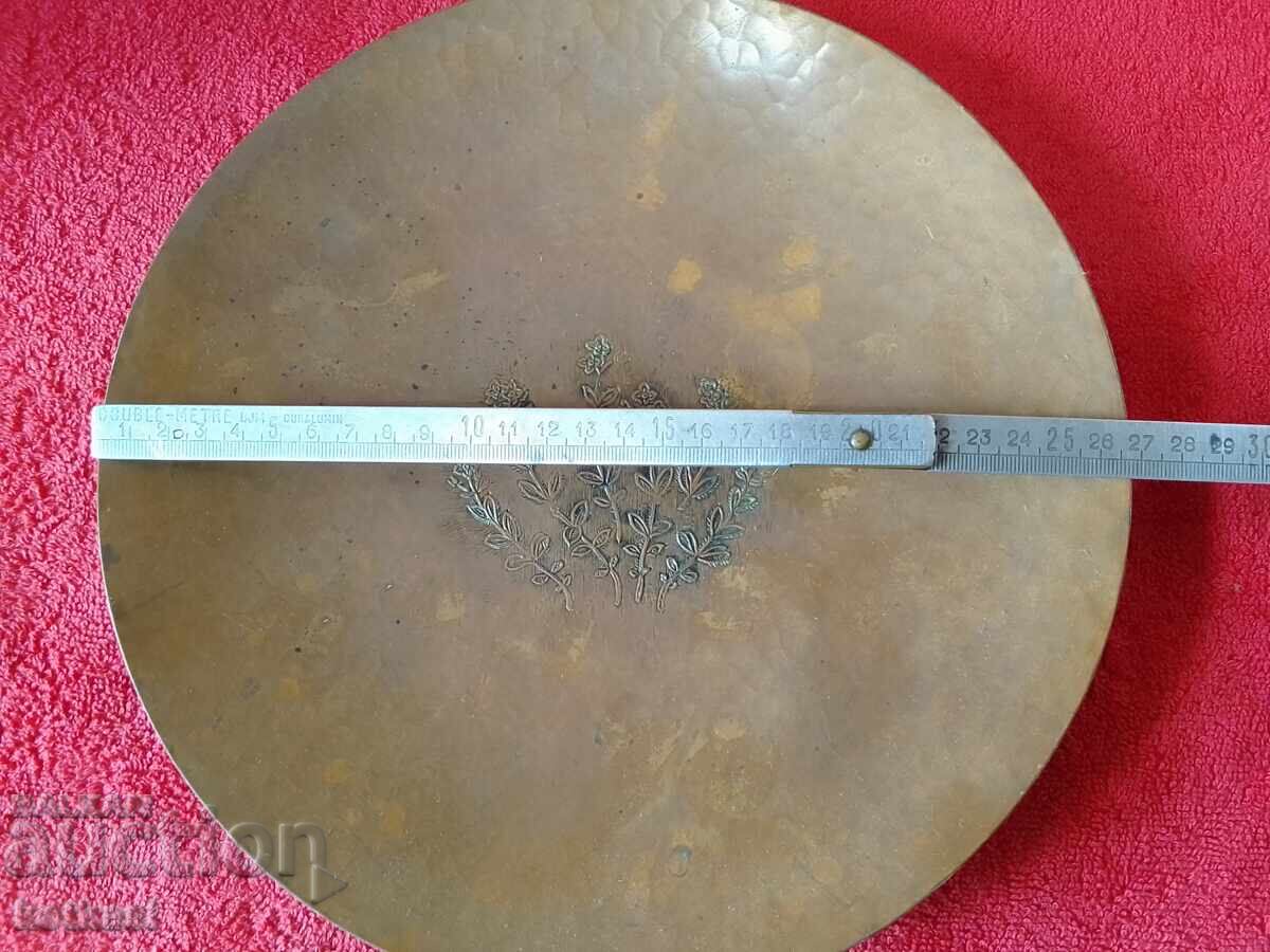 Old metal copper plate fruit bowl panel flowers marked - 5 Old metal copper plate fruit bowl panel flowers marked - 5