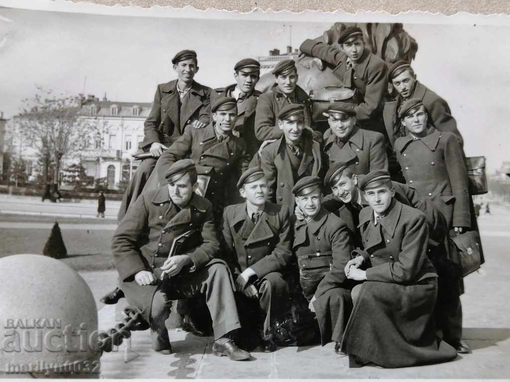 Old photo photography portrait with price 10.00 BGN | € 5.11 Old photo photography portrait with price 10.00 BGN | € 5.11