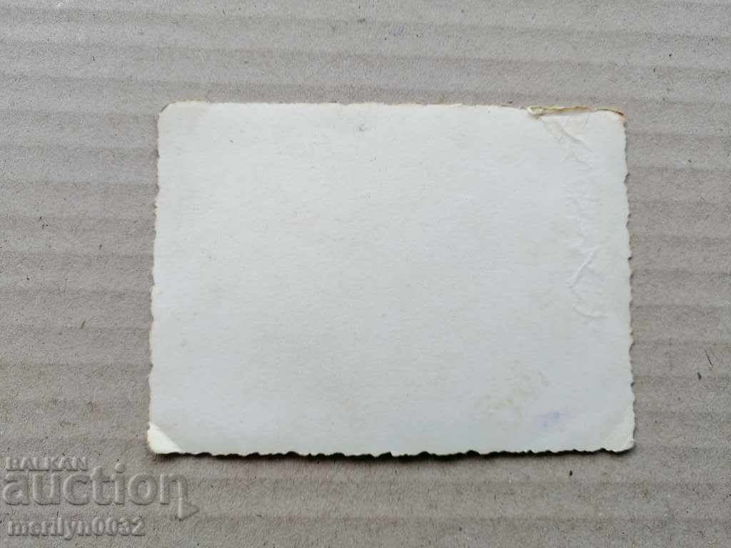 Delivery of Old photo photography portrait