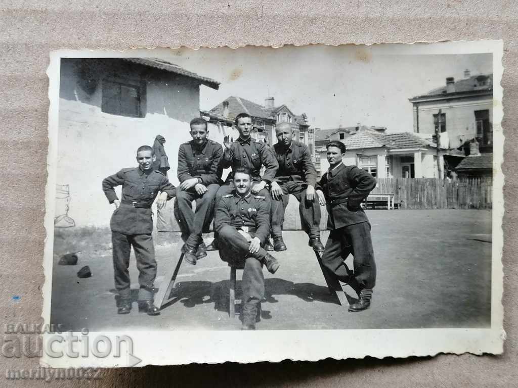 Old military photo photography portrait with price 10.00 BGN | € 5.11 Old military photo photography portrait with price 10.00 BGN | € 5.11